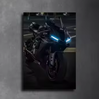 Yamaha R1 Black